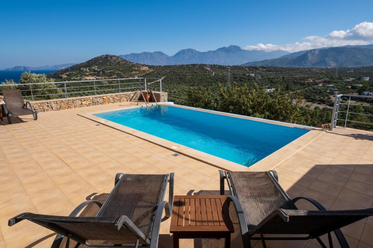 Villa Poppy Vathí 외부 사진
